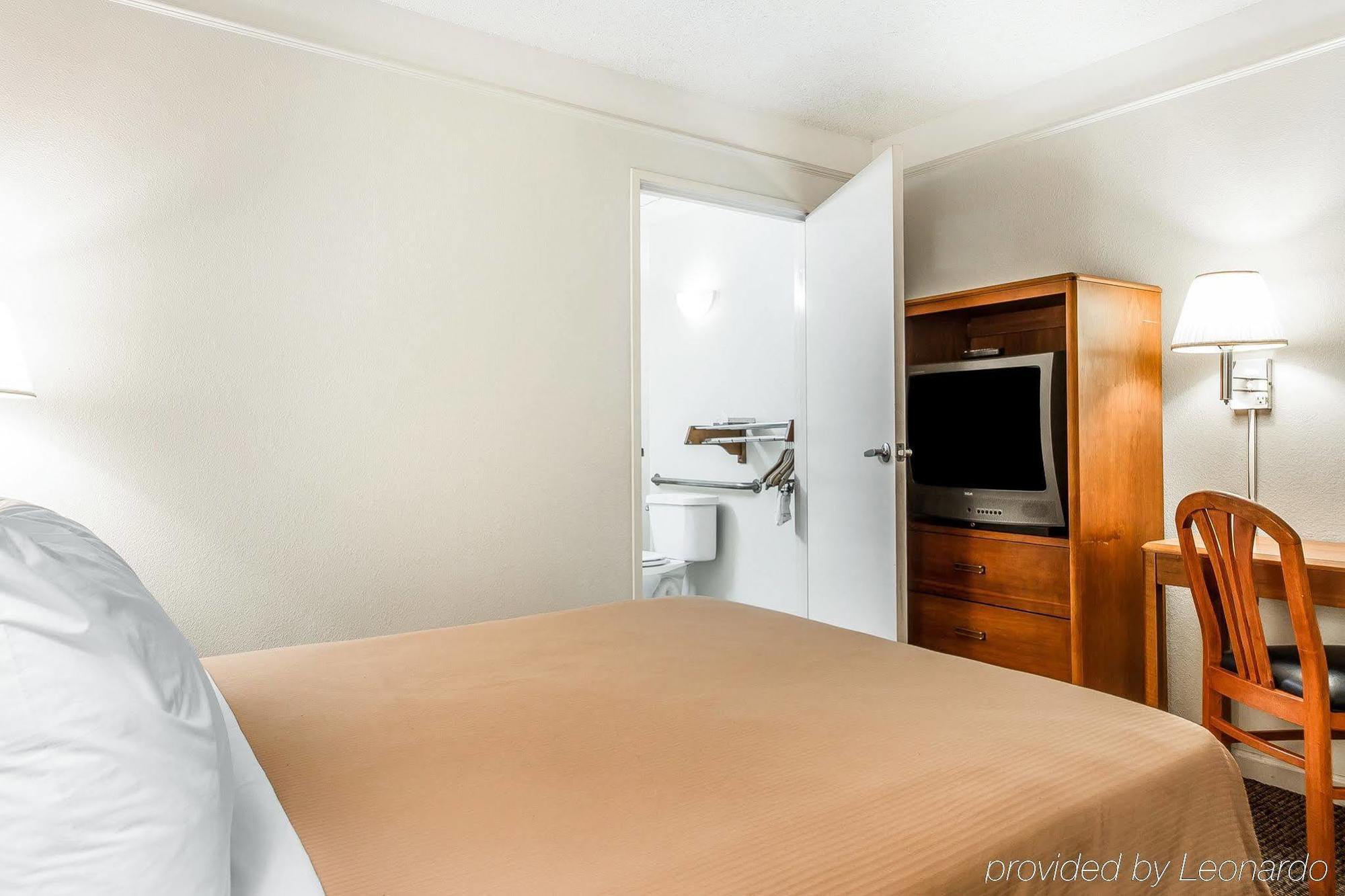 Quality Inn Stockton Esterno foto
